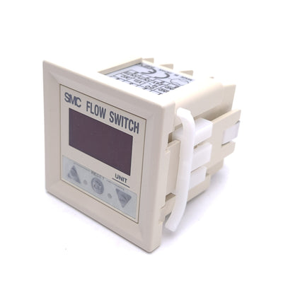 New – Open box SMC PF2W300-A Digital Flow Monitor, NPN, Panel Mount, 12-24VDC, For PF2W5 Sensor