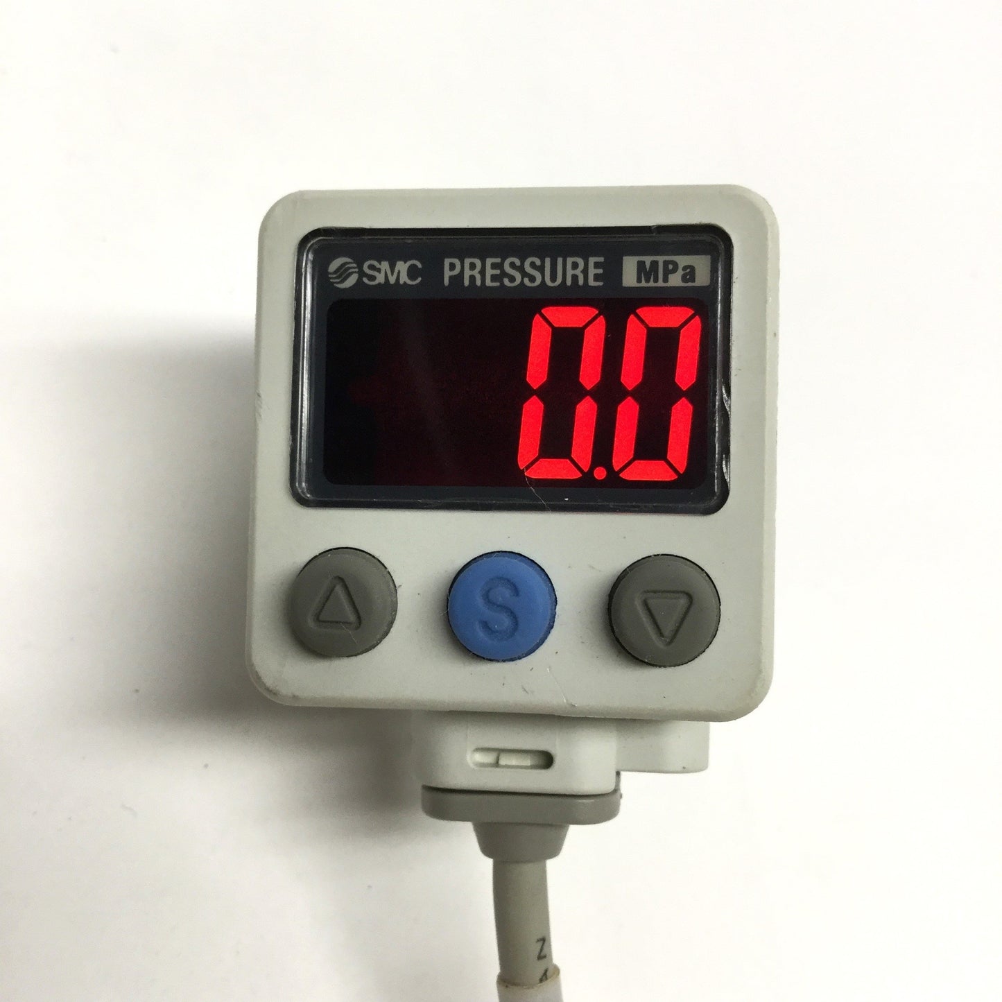 Used SMC ISE40A-N01-R-X501 Digital Pressure Switch -0.1 to 1.0MPa, 12-24VDC, 1/8" NPT