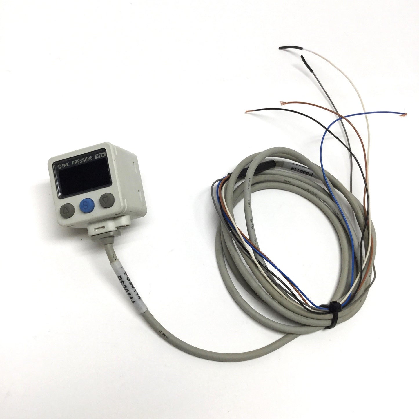 Used SMC ISE40A-N01-R-X501 Digital Pressure Switch -0.1 to 1.0MPa, 12-24VDC, 1/8" NPT