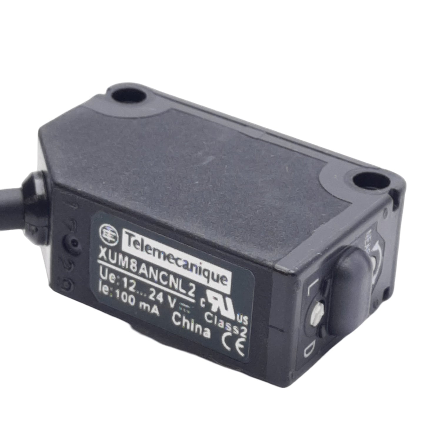 New Telemecanique XUM8ANCNL2 Photoelectric Sensor, NPN, 0.3m Sensing, 12-24VDC