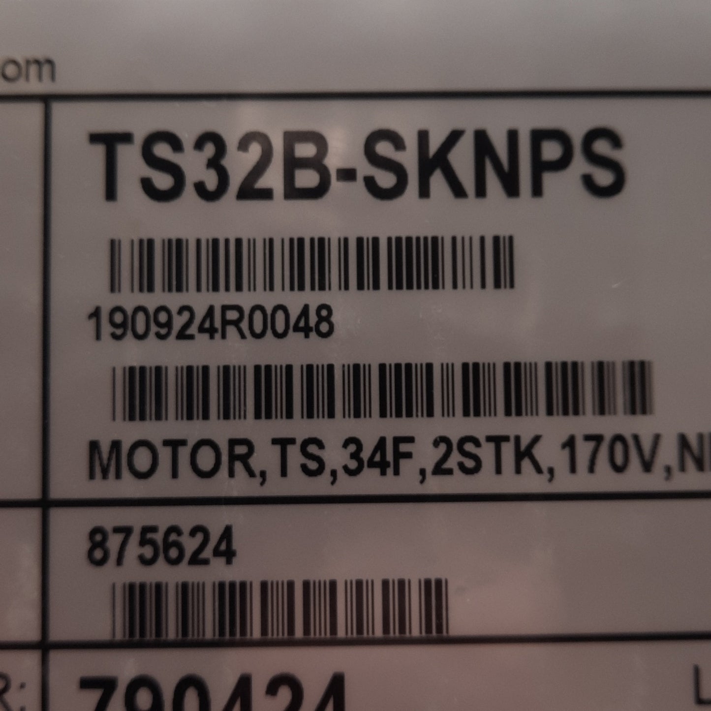 New Parker TS32B-SKNPS Stepper Motor, 1.8°/Step, 65VDC 4.1A, 143W, 1500RPM, NEMA 34