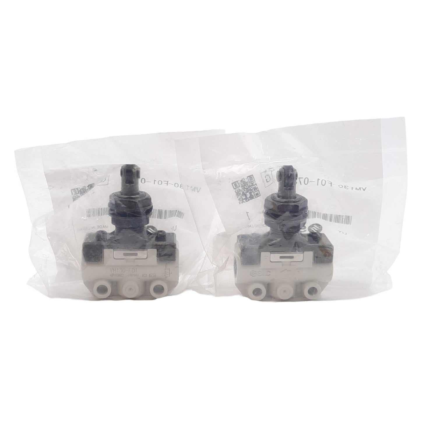 New Lot of 2 SMC VM130-F01-07SA Mechanical Valve, 3-Port, -101kPa~1.0MPa, G1/8