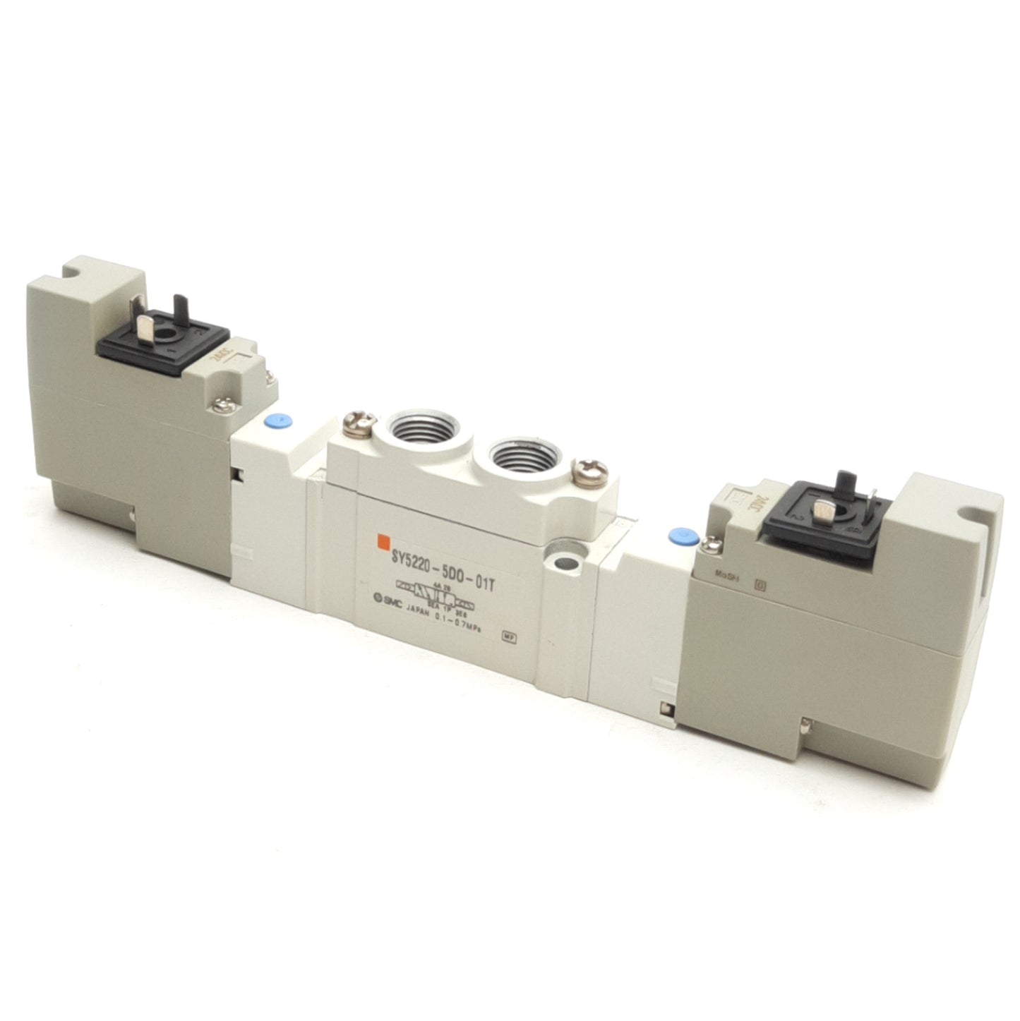 New SMC SY5220-5DO-01T Solenoid Valve, 2-Pos Double, 24VDC Coil, 1/8in NPTF