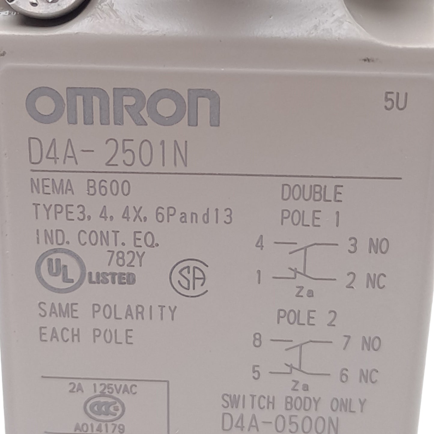 New Omron D4A-2501N Limit Switch, DPDT, Side Rotary Actuator, 1/2in NPT Conduit