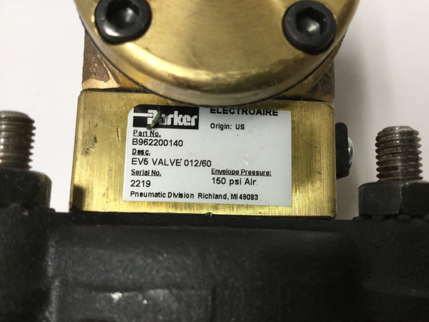 Used Parker B80132005-01260X0600 Bellows Air Motor Cylinder Actuator 6" Stroke, 12VAC