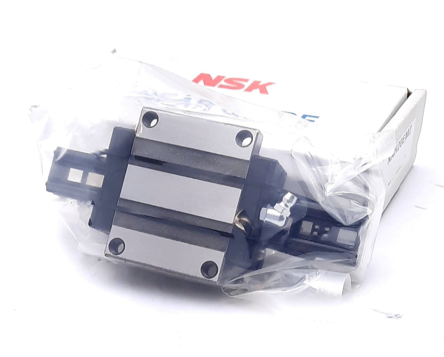 New NSK NAH20EMZ Linear Guide Block Ball Slide 17400N, 20mm Rail, 69.8x63x25mm