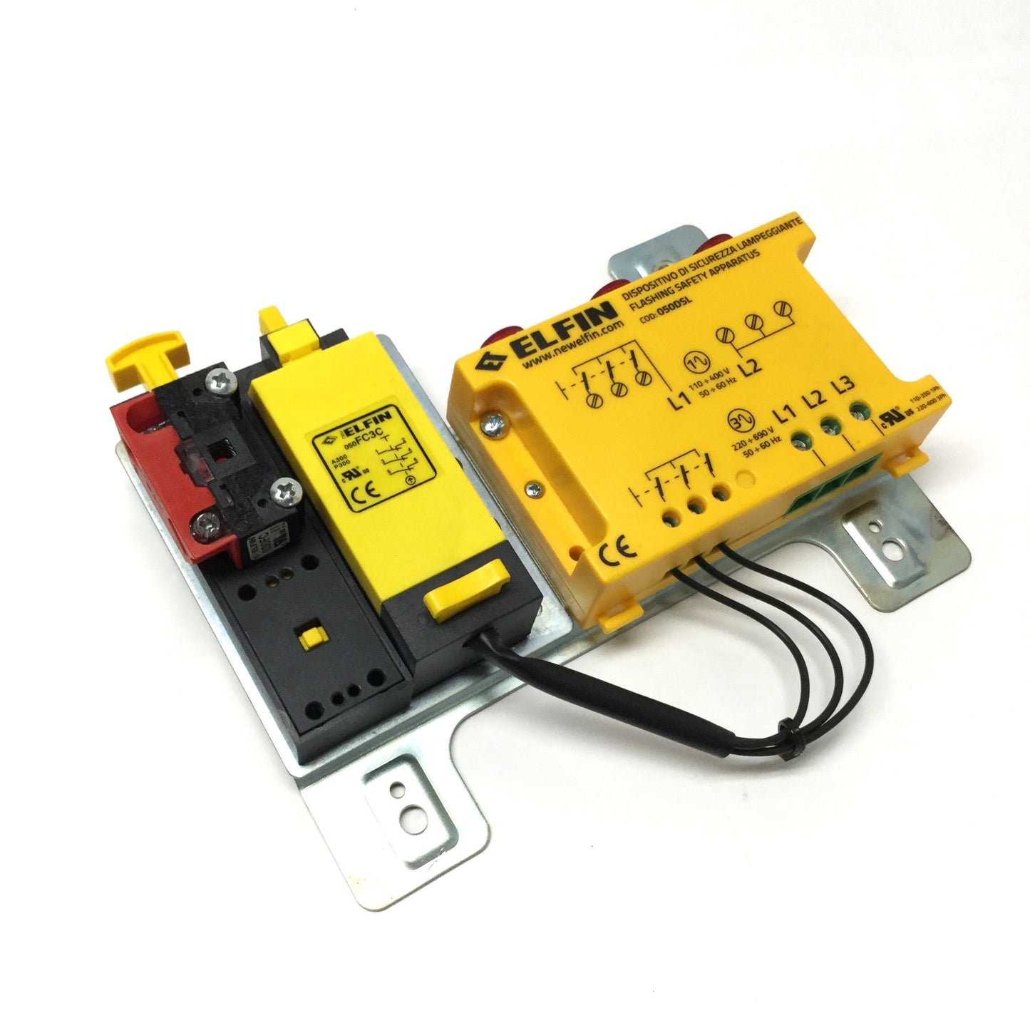 Used Elfin 050ASLFI01 Flashing Safety Signaling Device 600VAC 1/3PH, 1NC Interlock