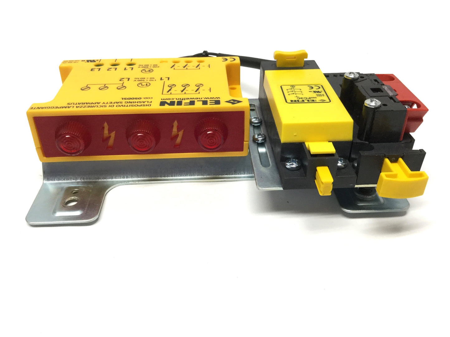 Used Elfin 050ASLFI01 Flashing Safety Signaling Device 600VAC 1/3PH, 1NC Interlock