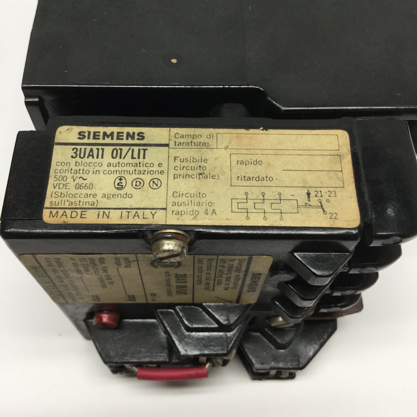 Used Siemens 3TA21 11-0A Motor Starter Contactor 3-Pole 24VAC Coil w/Overload Relay
