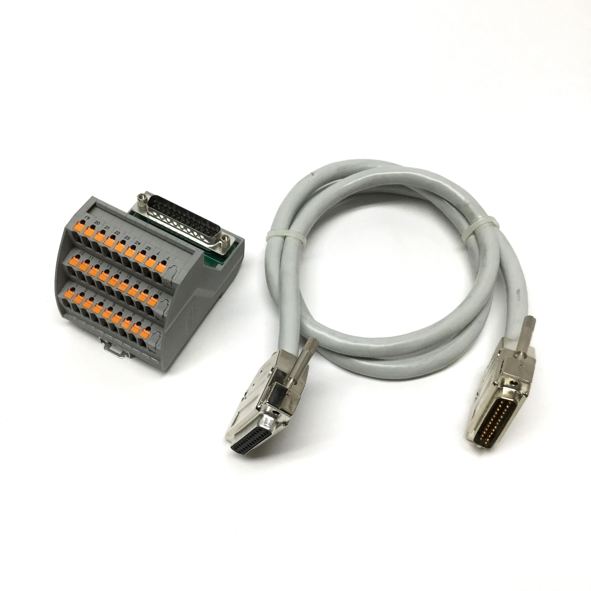 Phoenix VIP-3/PT/D25SUB/M Terminal Block Interface Module, 25-Pin D-Su ...