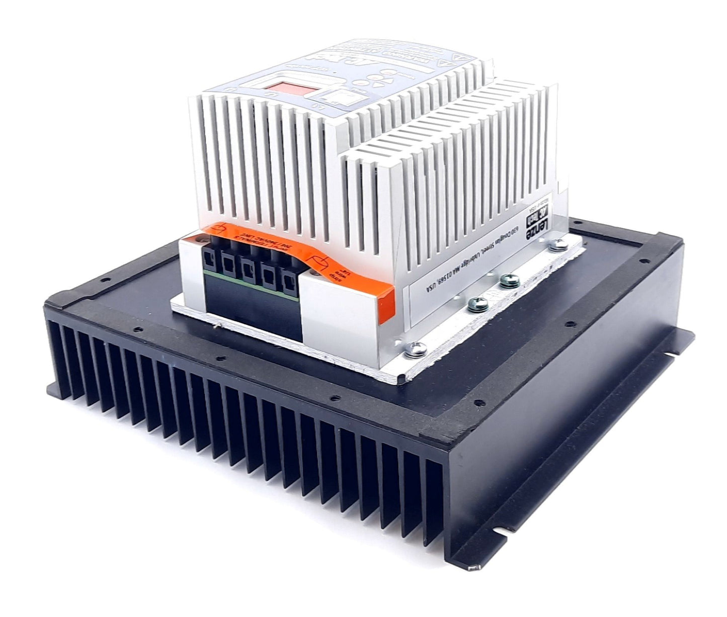 New Lenze SF230YF Frequency Inverter AC Motor Drive 1 or 3 Phase Input 208/240VAC