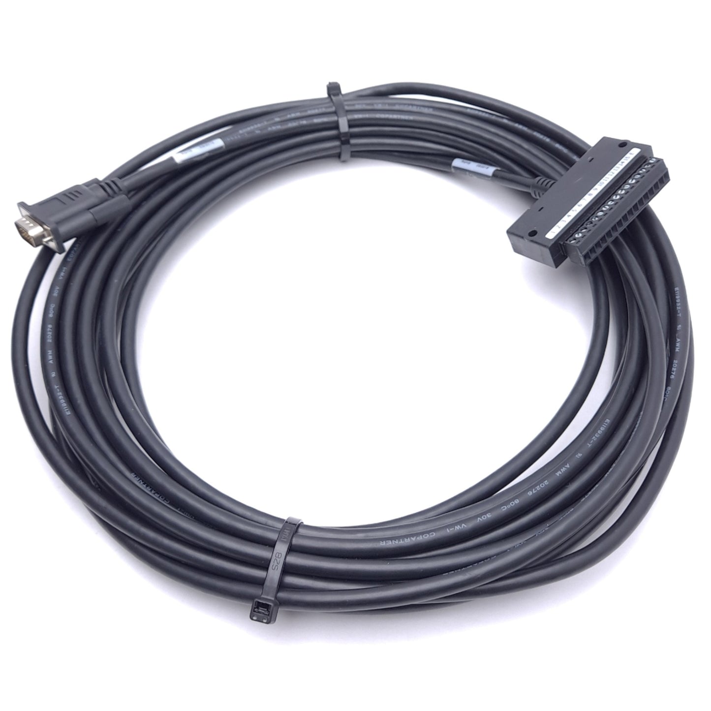 New – Open box Components Express 51-00207-00-10M Cable, HD15 Male to 16-Pos Euro Block, 10m