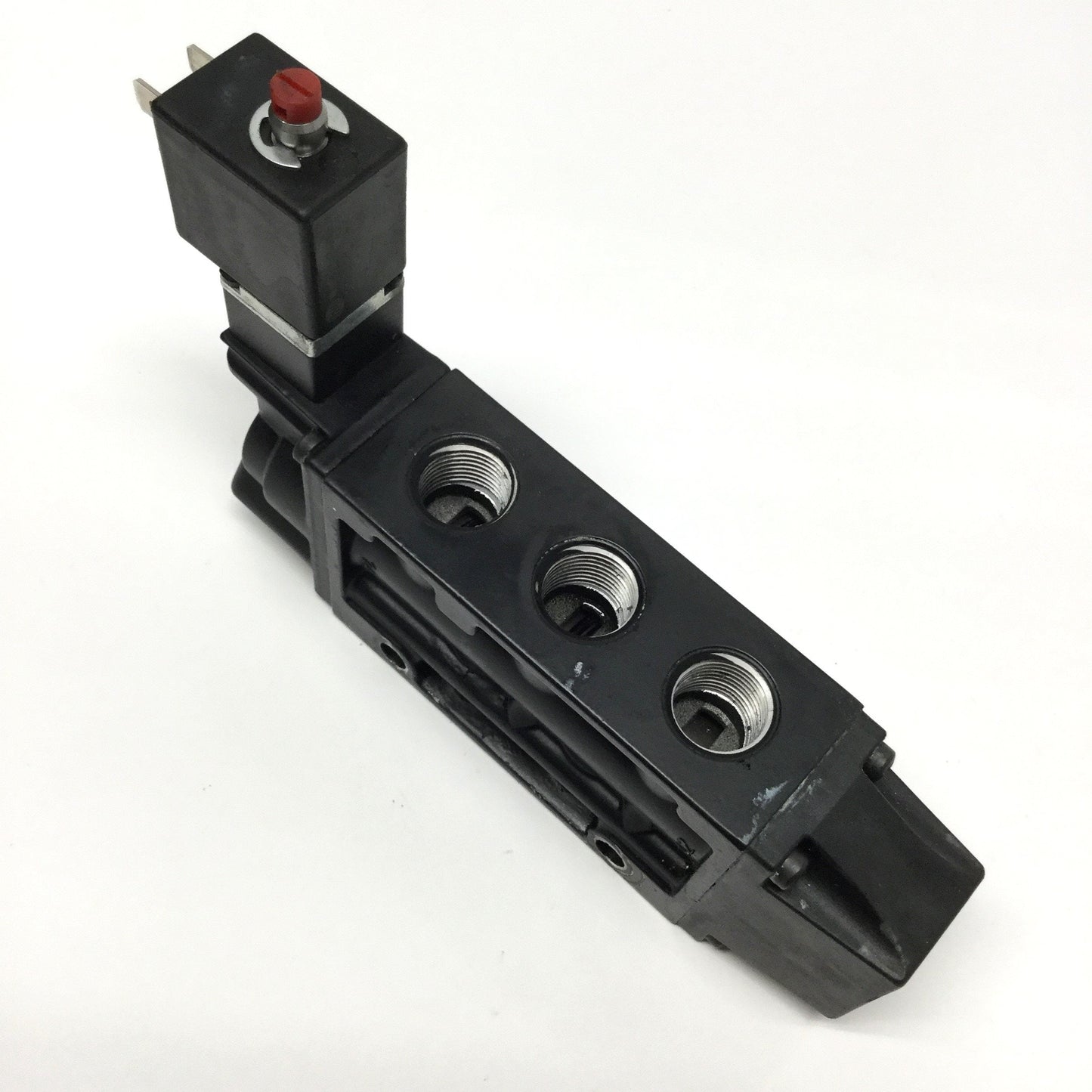 Used Norgren K71EA00KV2KV2 Inline Spool Solenoid Valve 5-Port, 2-Position 120VAC