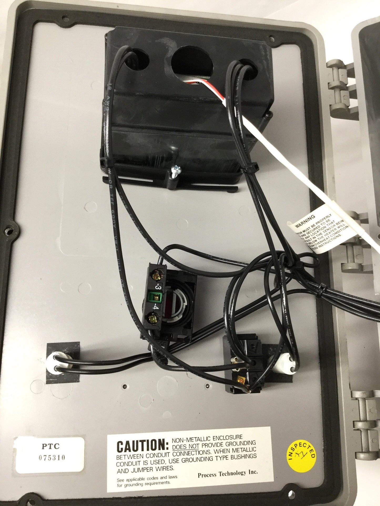 New – Open box Process Technology DME304-PII Temperature Controller, RTD Sensor 24kW 480VAC 30A