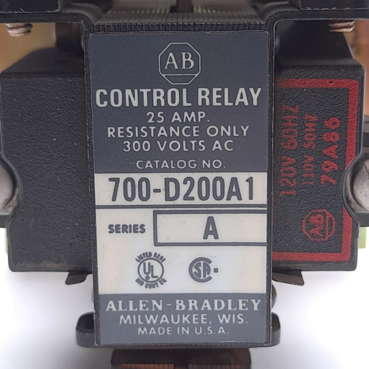 Used Allen Bradley 700-D200A1 Control Relay, 2-Pole, 2 NO, 25A, 110/120VAC Coil