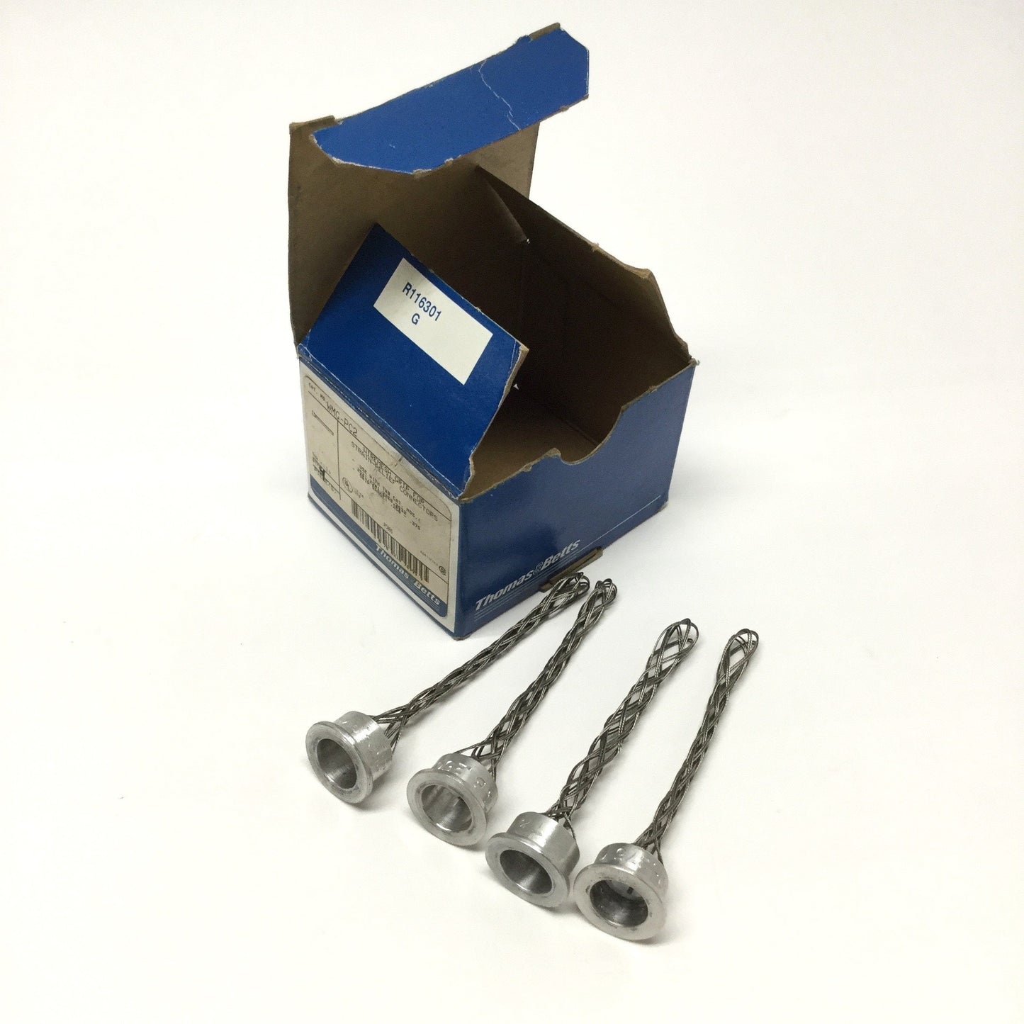 New – Open box Lot of 4 Thomas & Betts WMG-PC2 Wiremesh Grip Cable Strain Relief Ø0.250-0.375"