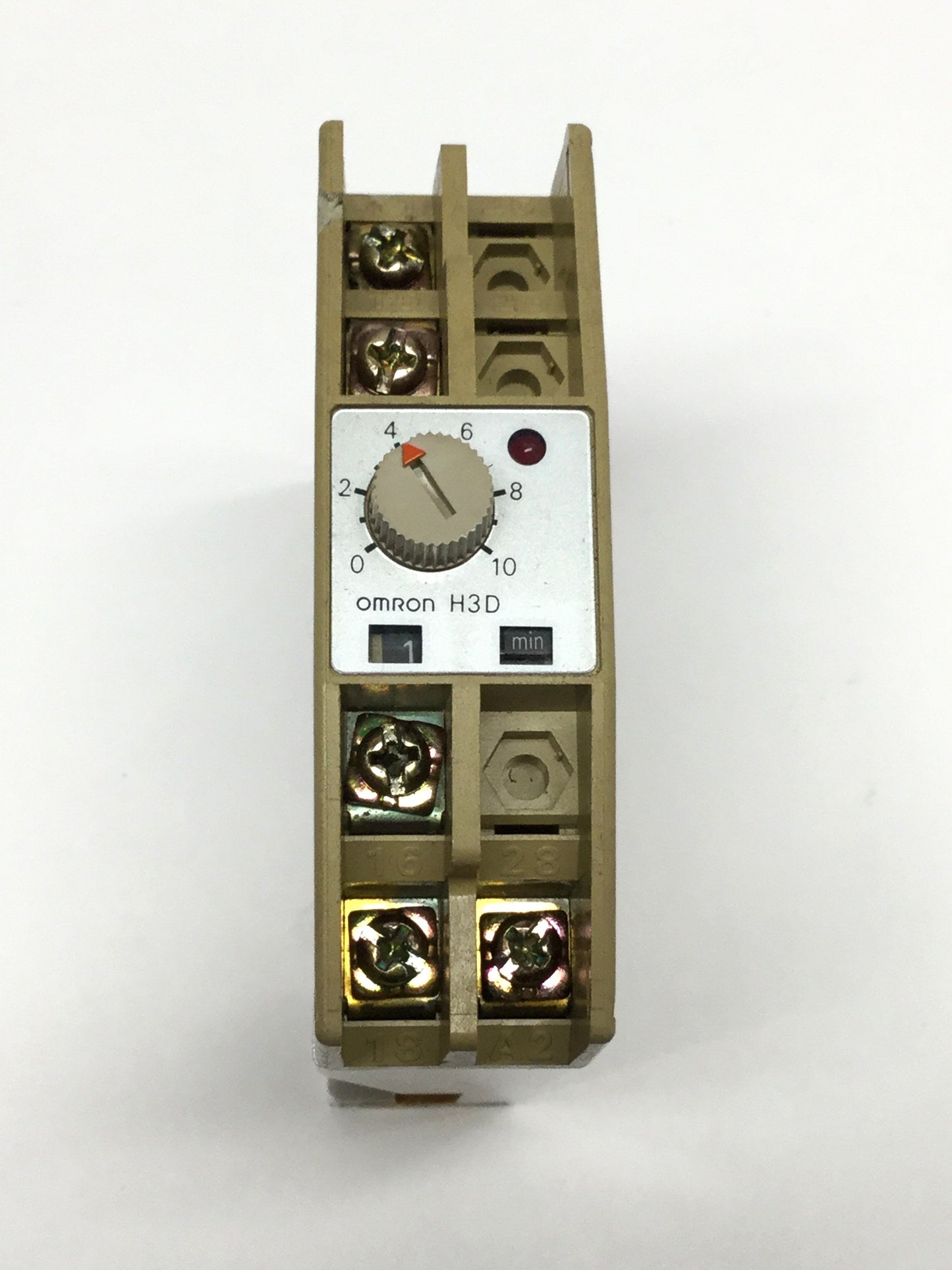 Used Omron H3D-B-100/100/120VAC Timer, 1s/10s/1min/10min, 250VAC 5A SPDT