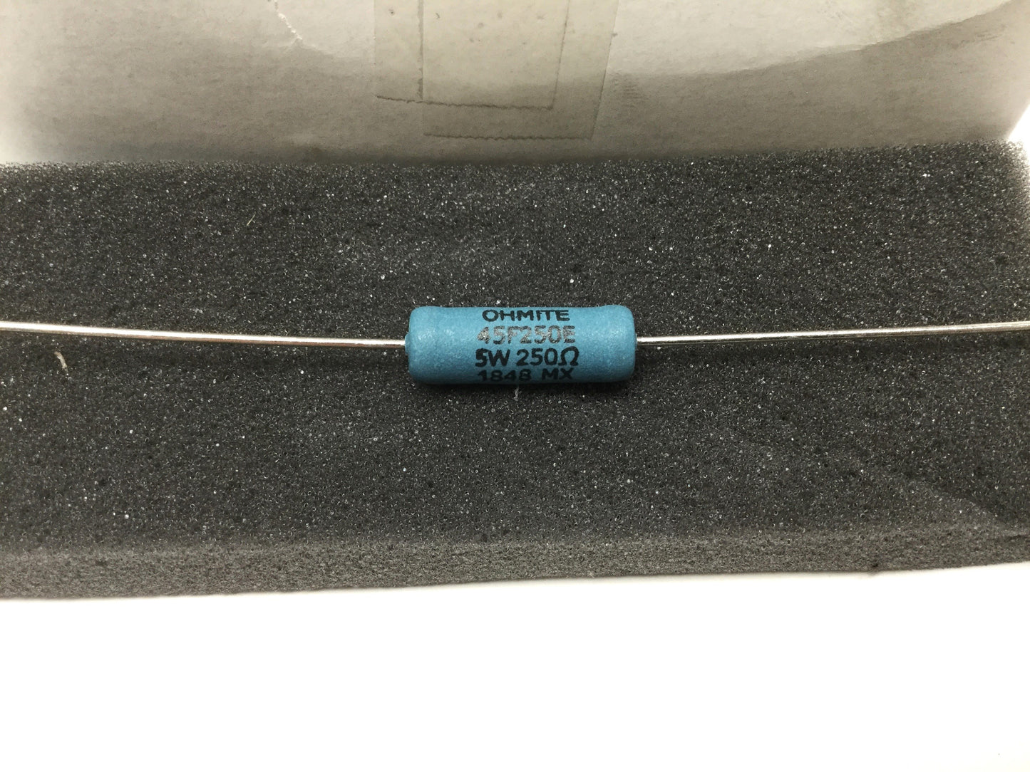 New Lot of 25 Ohmite 45F250E Axial Wirewound Resistors 5W +/-1% 460V, 250 Ohm