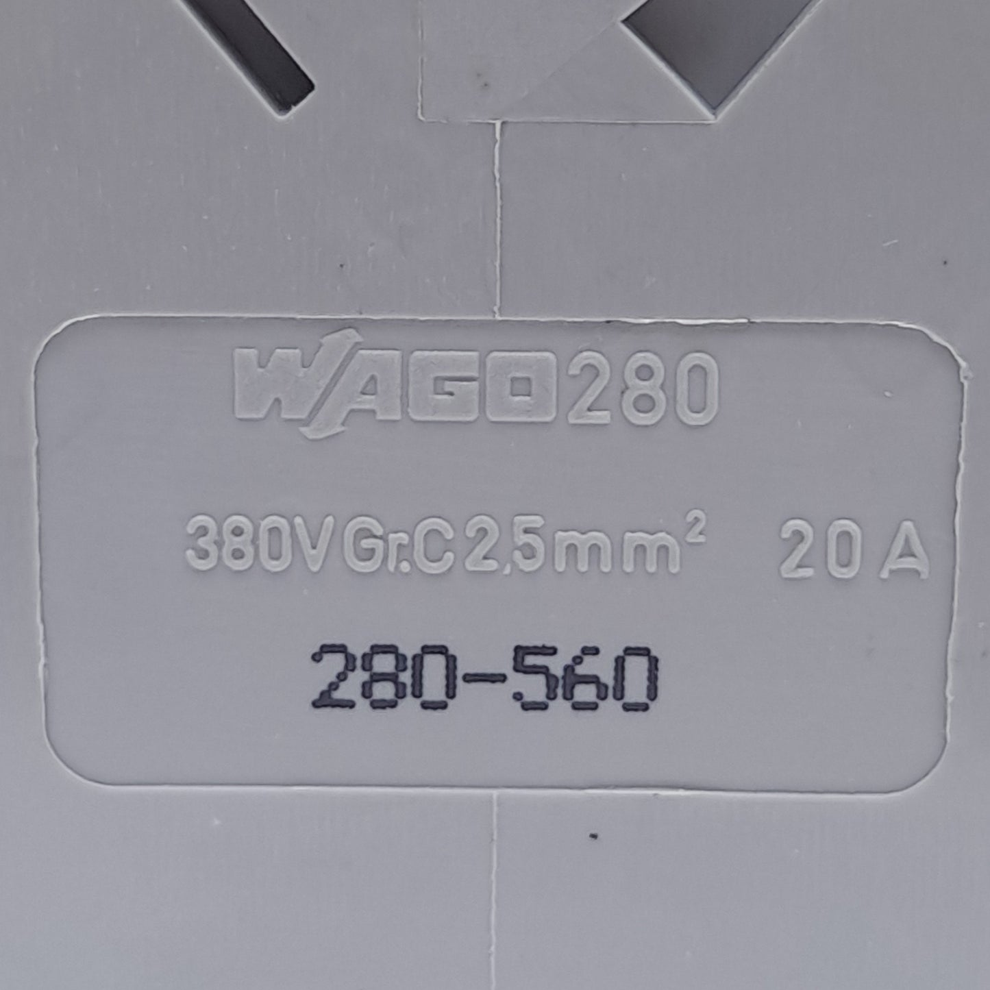 Used Lot of 24 Wago 280-560 Terminal Block, 3-Conductor, 3-Level, 400V 20A, DIN Rail