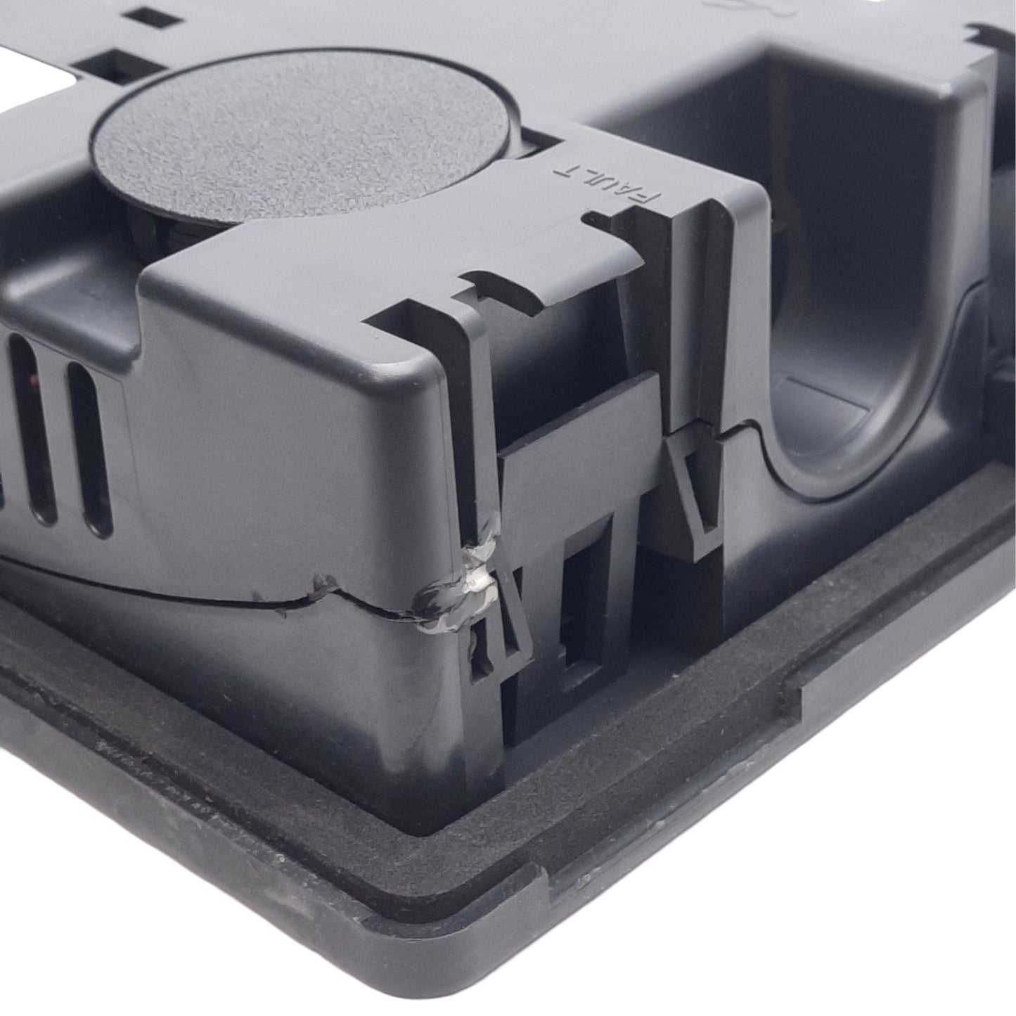 Used Allen Bradley 2711C-T6C PanelView C600 Touchscreen HMI *Broken Mounting Clip*