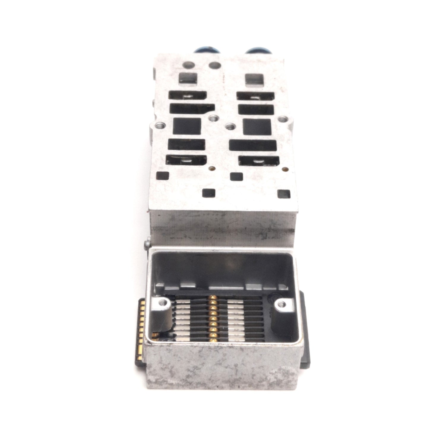 Used Festo VMPA2-FB-2-1 538000 Pneumatic Valve Sub-Base, G1/8, 6mm P2C, 10bar Max