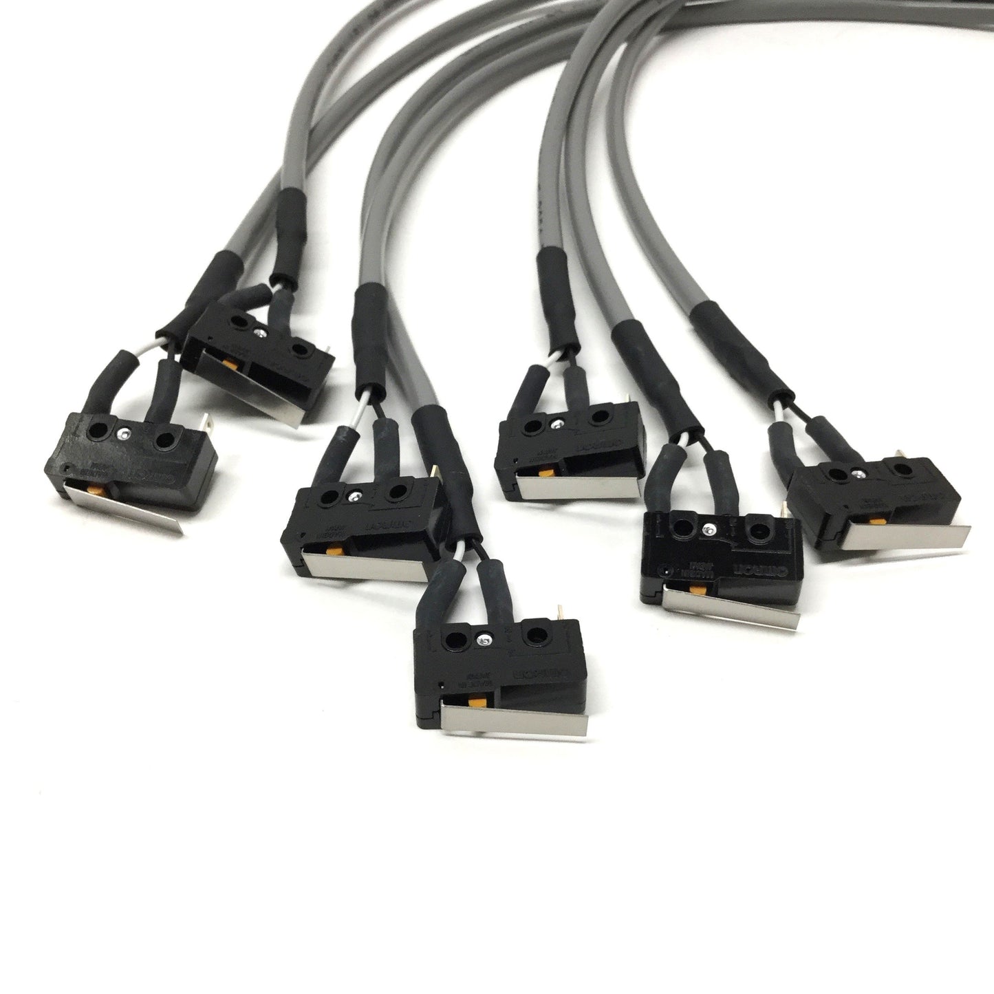 New – Open box Lot of 7 Omron SS-10GL Micro Snap Action Limit Switch 10A 250VAC Prewired for NO