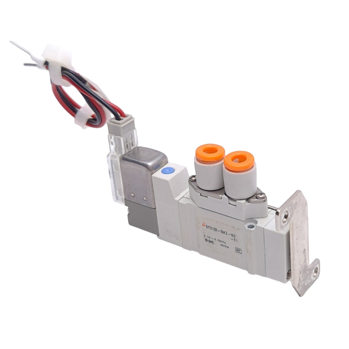 Used SMC SY3120-5MZ-N3-F1 Solenoid Valve, 5-Port, 5/32" One-Touch, 0.15-0.7MPa
