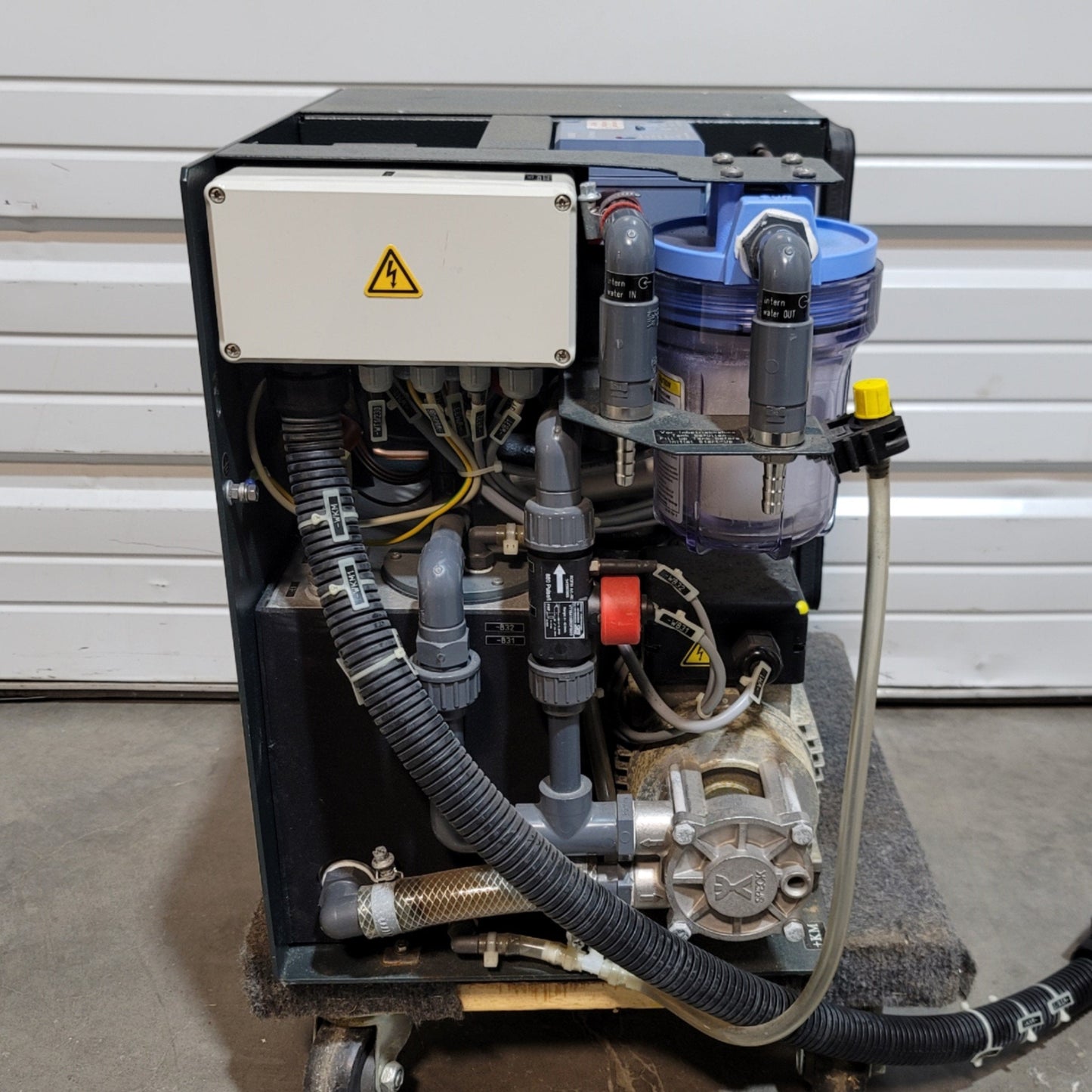 Used Rofin 120108355 HIB RKH/W-350-L-00-2 Cooling System For Powerline E Laser