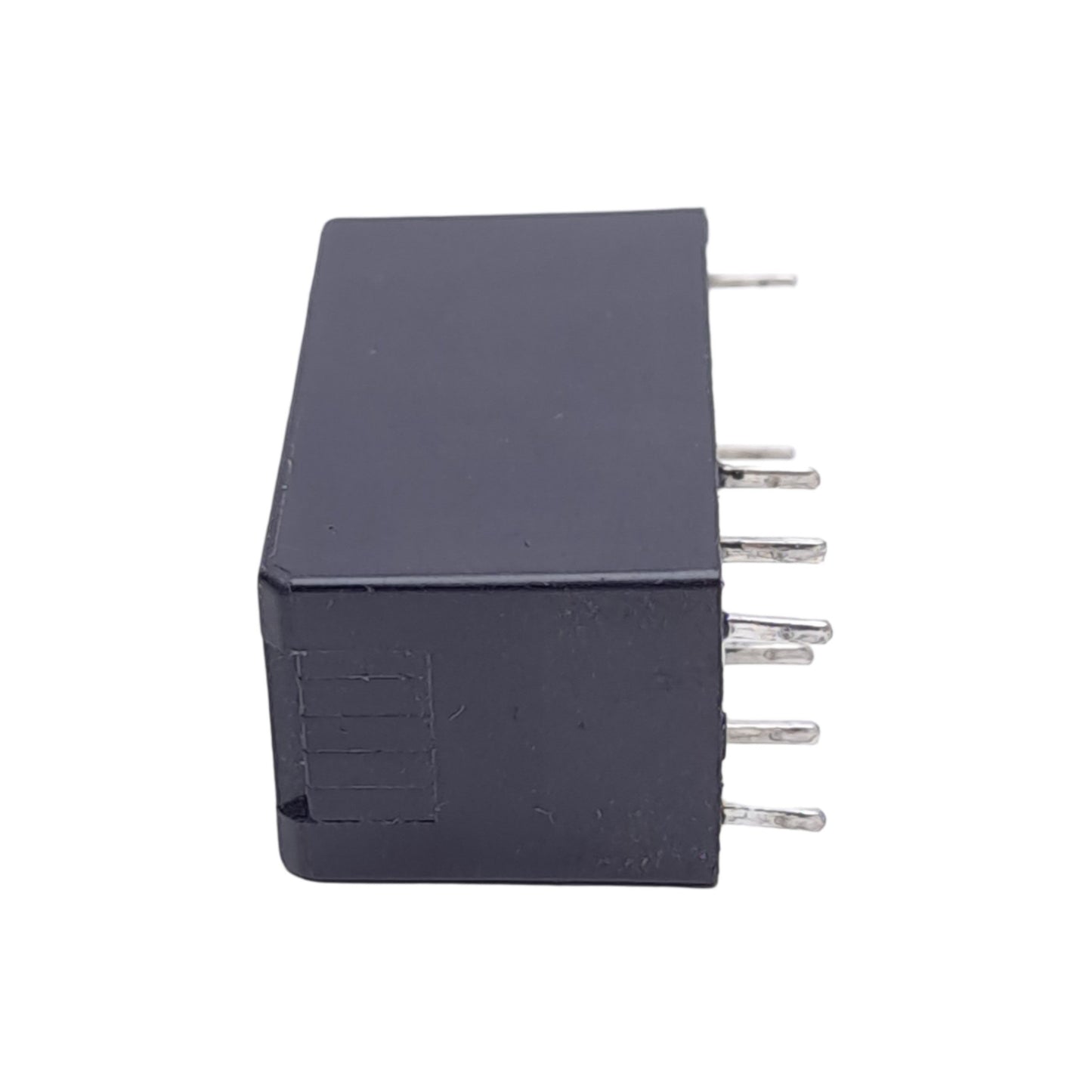 Used Lot of 8 Potter & Brumfield RT424024F Relay, DPDT, 8A Contact, 24VDC Coil