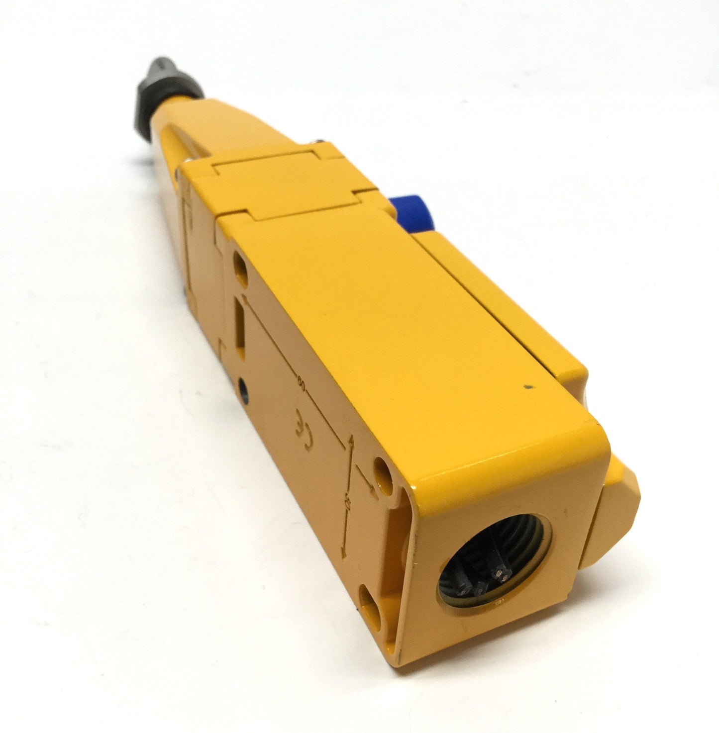 Used Allen Bradley 440E-D13120 Guardmaster Lifeline 3 Rope Cable Pull Safety Switch