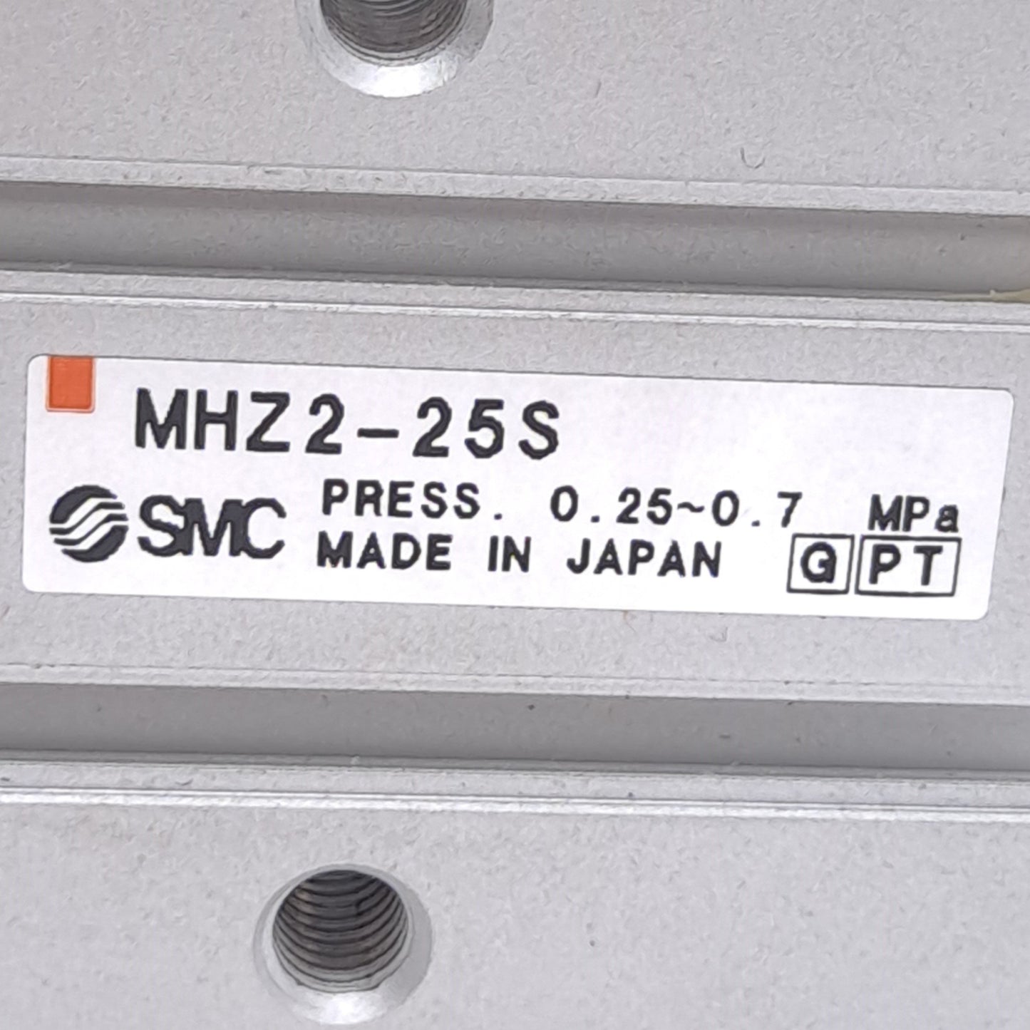 Used SMC MHZ2-25S Parallel Gripper, ø25mm Bore, NO, Single Acting, 0.25-0.7MPa