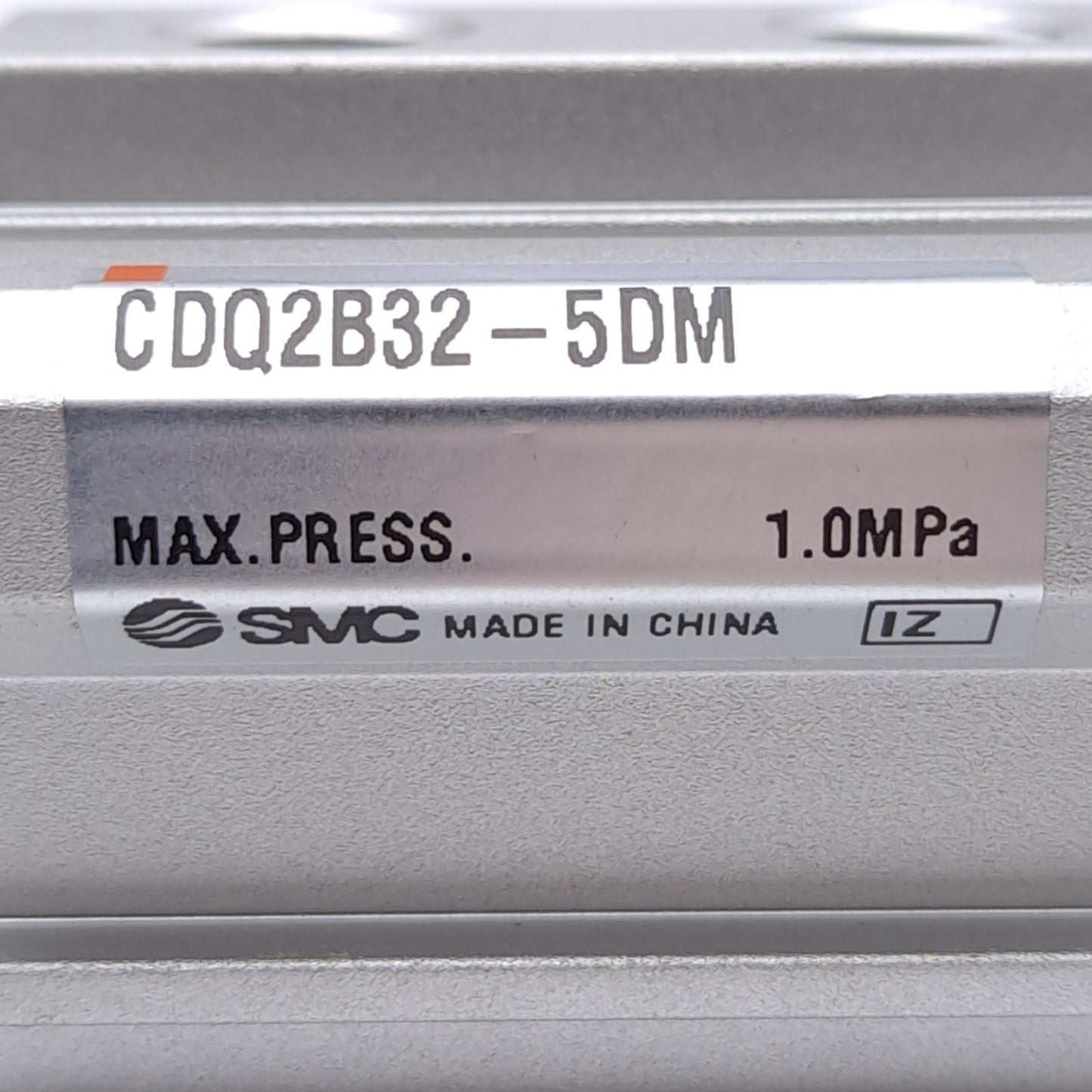 New – Open box SMC CDQ2B32-5DM Compact Pneumatic Cylinder, ø32mm Bore, 5mm Stroke, 1.0MPa Max