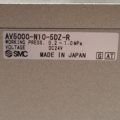 New SMC AV5000-N10-5DZ-R Soft Start-Up Valve, 1in NPT, 0.2-1.0MPa, 24VDC Coil