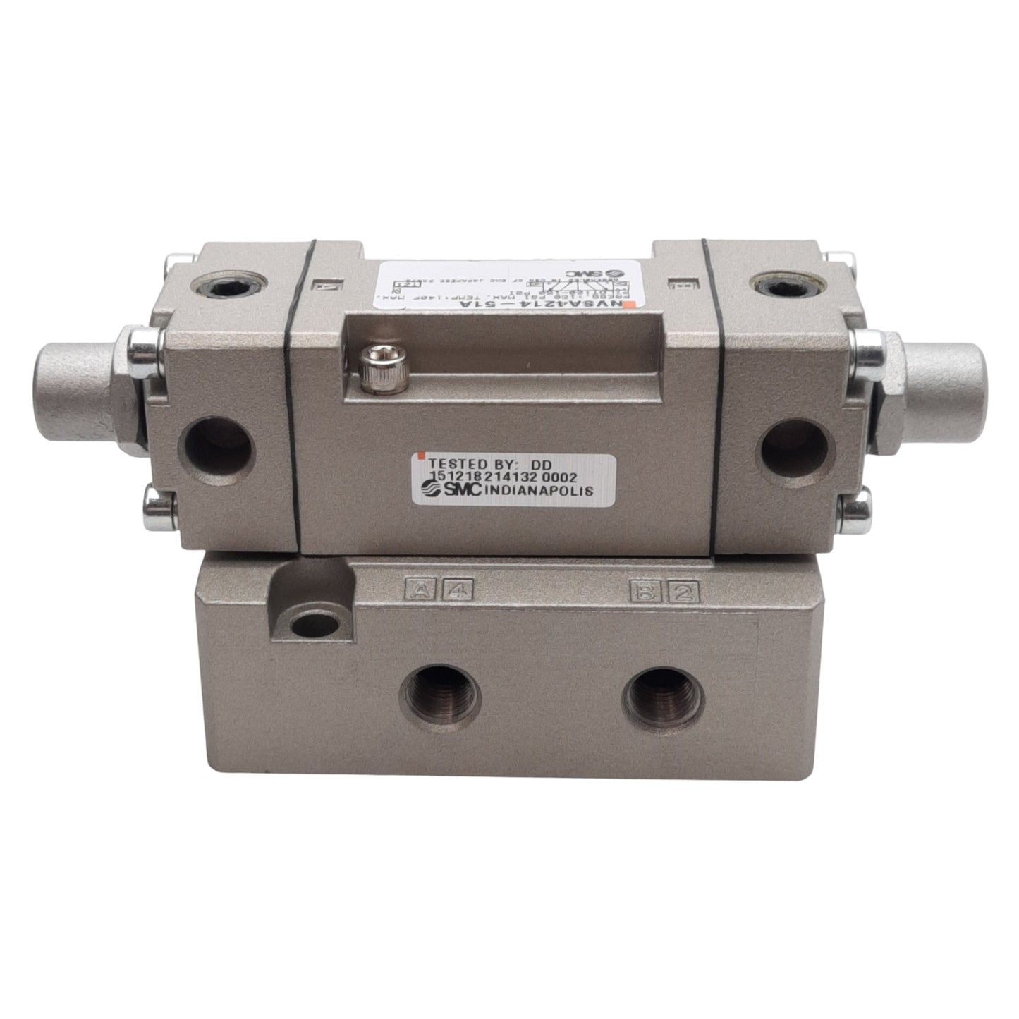 New SMC NVSA4214-51A Directional Air Valve, 20-150PSI Double Pilot, 1/8in NPT Ports