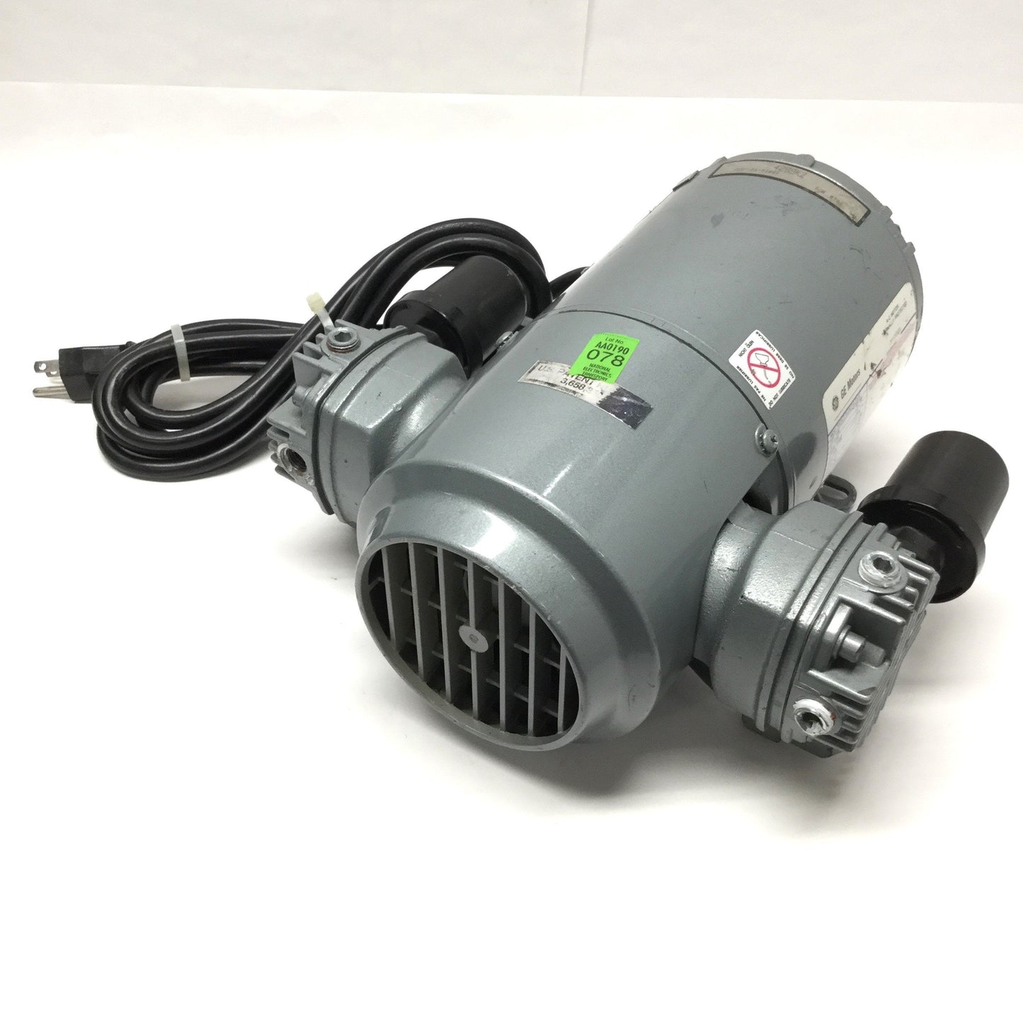 Used Gast 1VBF-26-M100X M100GX Oilless Piston Vacuum Pump 3.2CFM, 1/6HP, 115VAC Motor