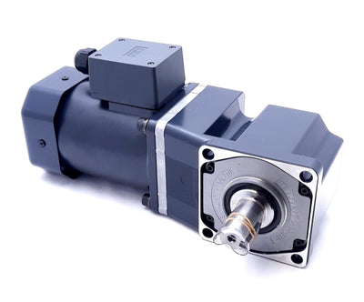 New Oriental Motor BHI62ST-6RA Induction Right-Angle Gearhead 220/230VAC 3 Phase 6:1