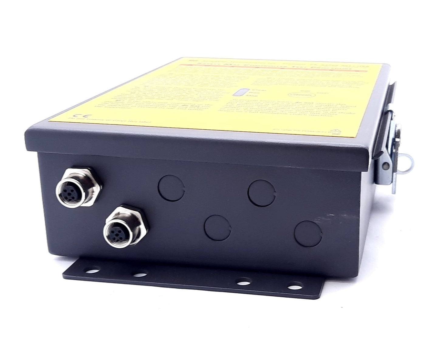 New STI 43815-0002 Universal Safety Mat Controller 100-240VAC, 2N.O, 2N.C 6A 1500VA