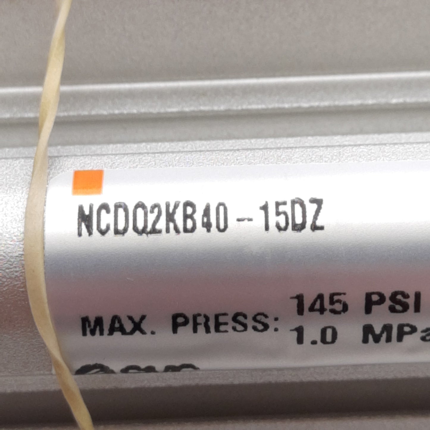 New SMC NCDQ2KB40-15DZ Compact Cylinder, ø40mm Bore, 15mm Stroke, 145PSI, NPT 1/4in