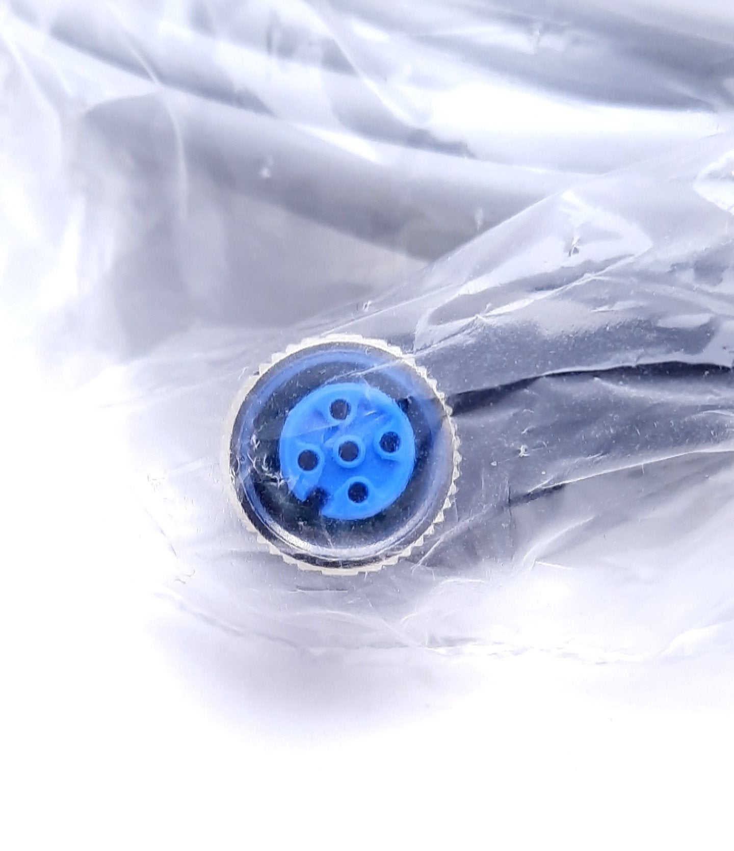 New Sick YG2A15-050VB5XLEAX Sensor Actuator Cable 5m Angled M12 Female to Wire Leads