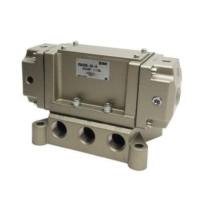 New SMC VSA4240-04-N Air Operated Valve, 4/5 Port, 1/2in NPT, 1.0MPa