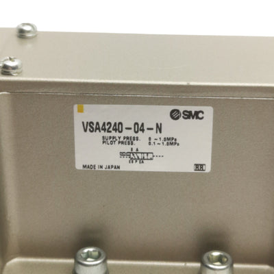 New SMC VSA4240-04-N Air Operated Valve, 4/5 Port, 1/2in NPT, 1.0MPa