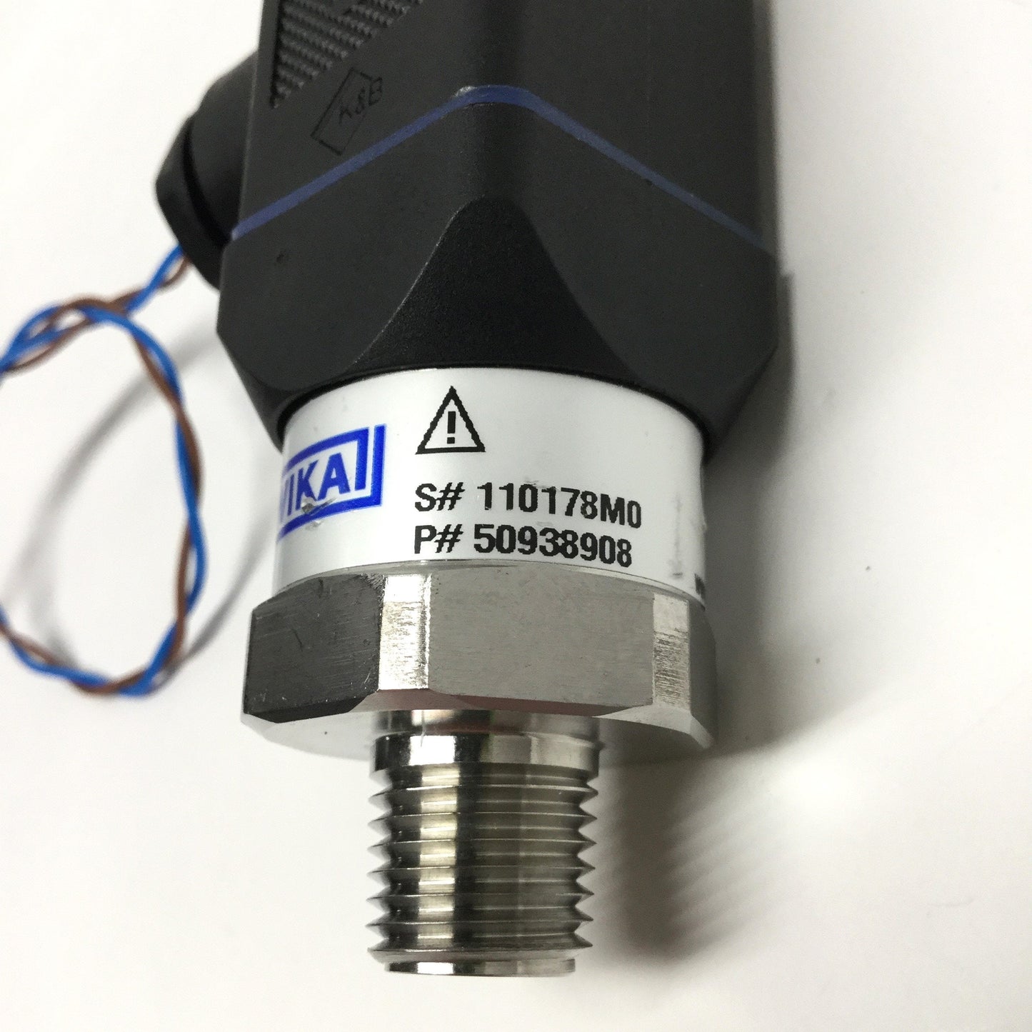 Used Wika A-10 Pressure Transmitter, 0-6000psi Range, 10-30VDC Supply, 4-20mA Output