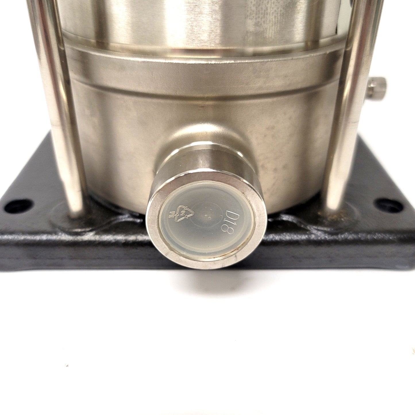 New – Open box Grundfos CRN3-8 A-P-G-V-HUUV Vertical Multistage Pump 3.6m³/h, 1.5HP, 240/480VAC