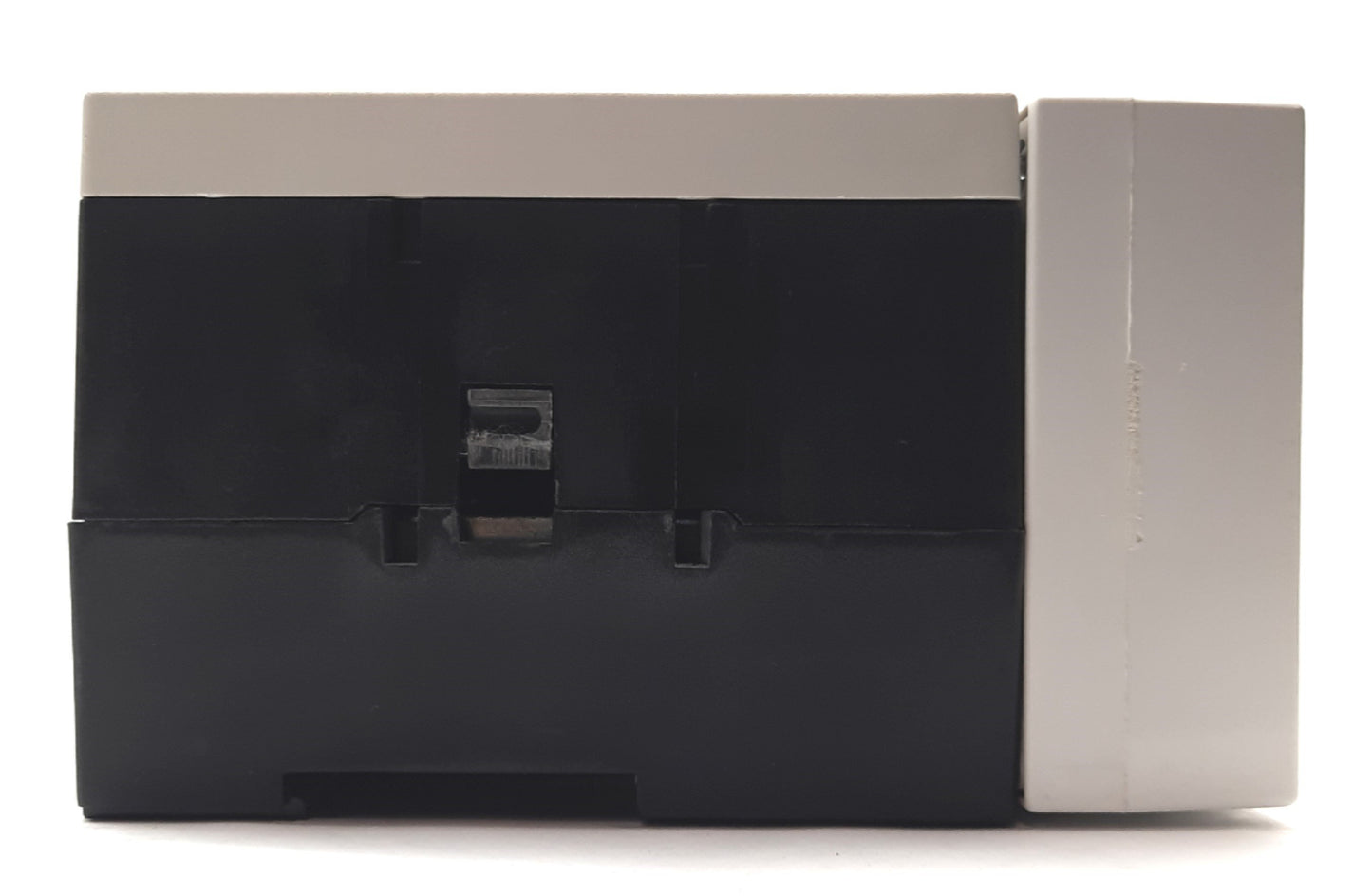 Used EATON E501C50L3A-VFD Reversing Motor Starter, 3-Pole, 600VAC 40A, 24VDC Control