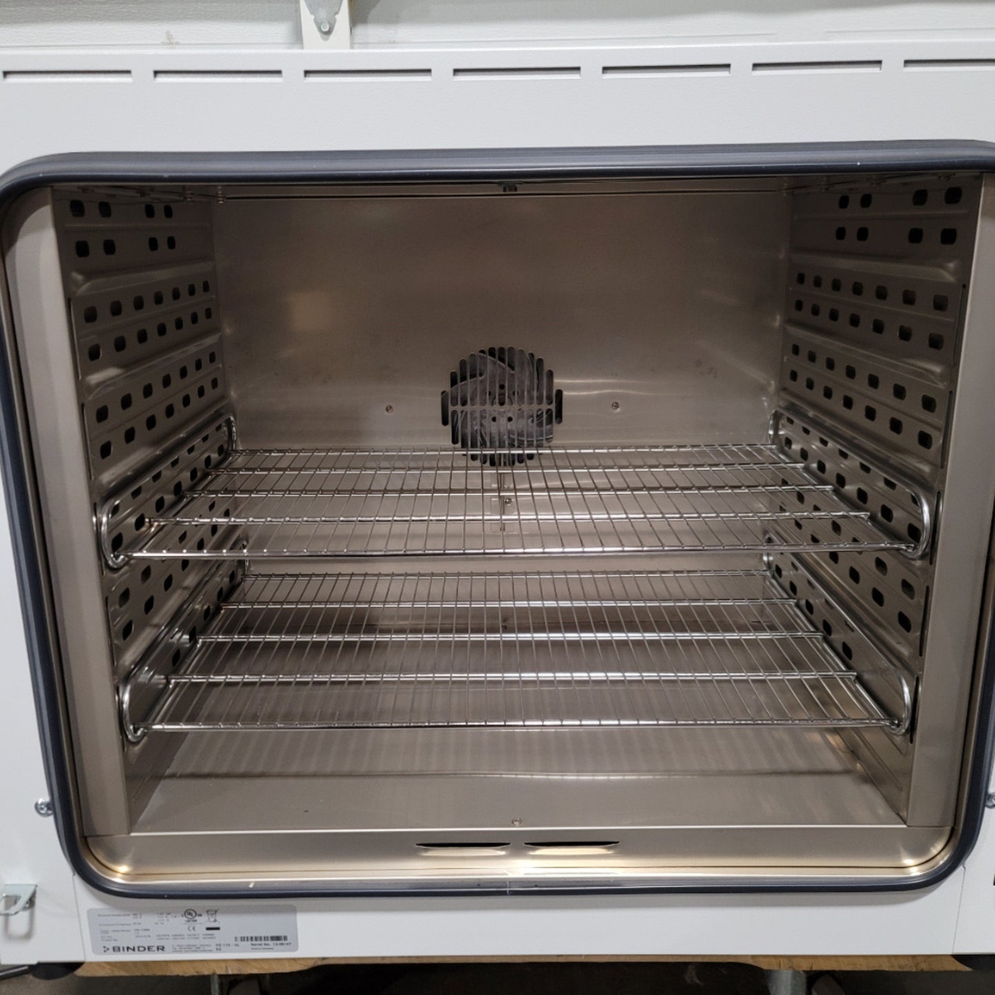 Used Binder FD-115-UL Forced Convection Drying/Heating Oven Amb To 300°C 120VAC 12.5A