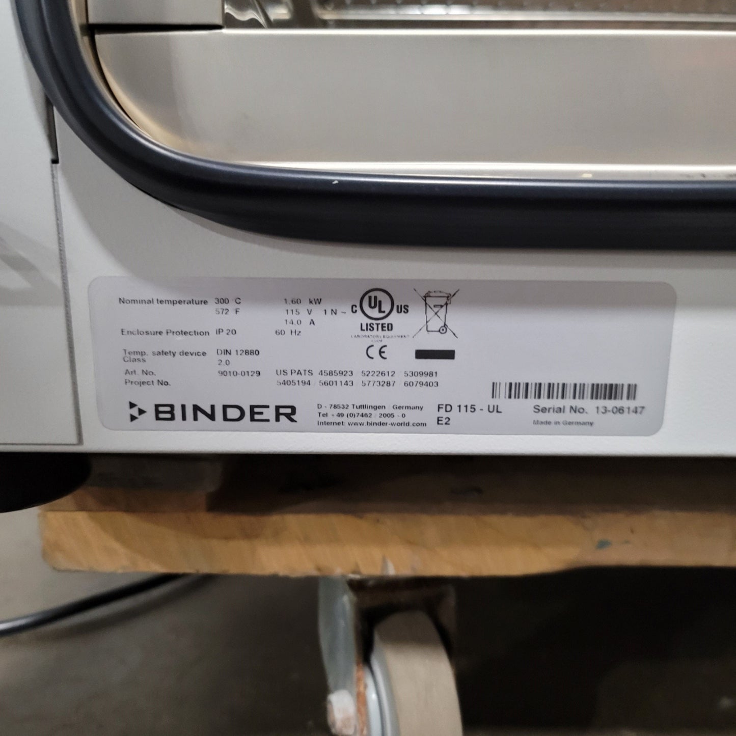 Used Binder FD-115-UL Forced Convection Drying/Heating Oven Amb To 300°C 120VAC 12.5A