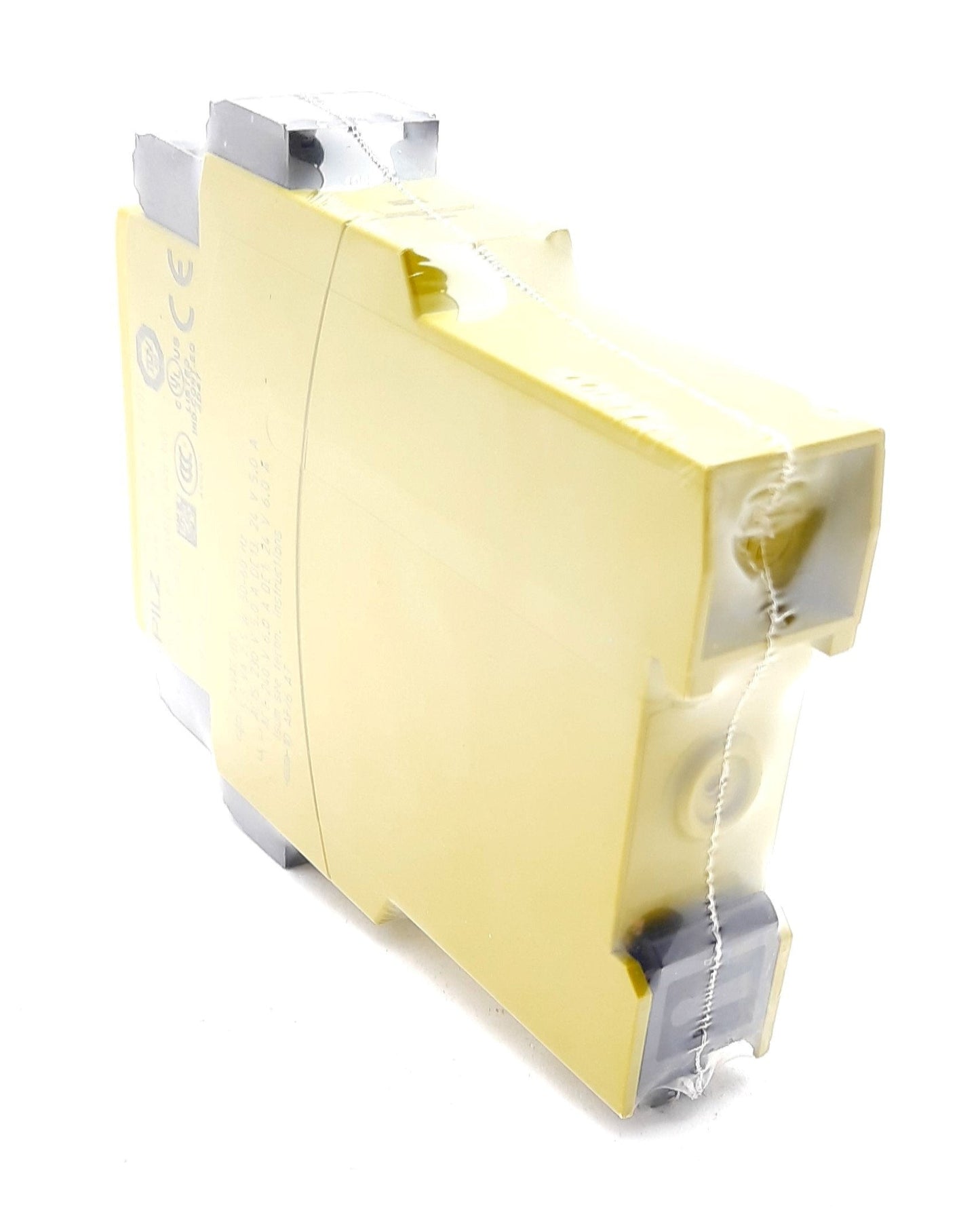 New Pilz 787301 PNOZ X2.8P C 24VACDC Safety Relay 3N.O 1N.C Monitor, Auto/Man Reset