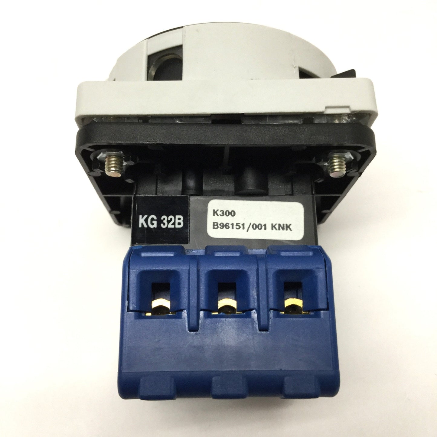 Used Kraus & Naimer KG 32B Rotary Disconnect Switch ON-OFF 600VAC, 32A, 3-Pole, S00