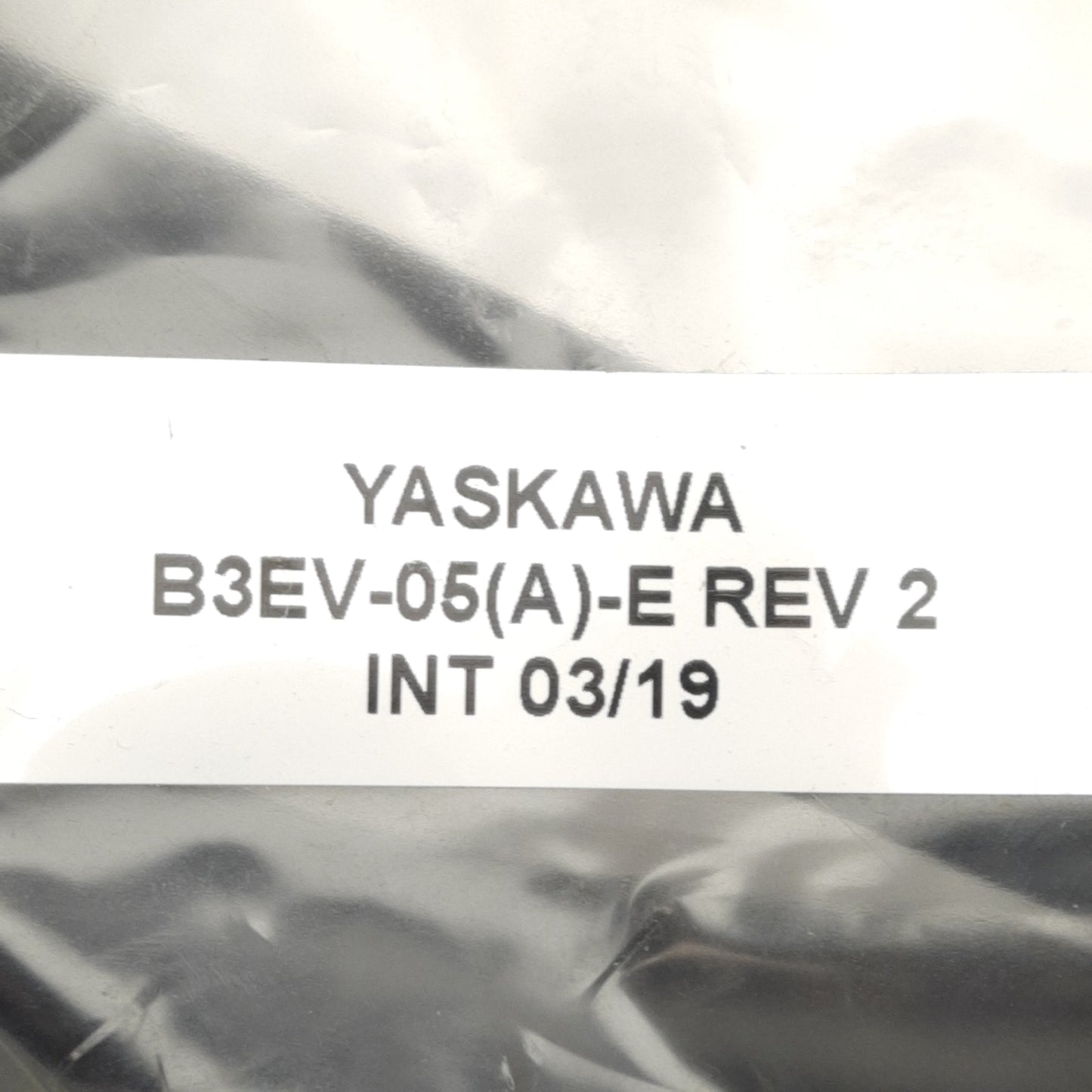 New – Open box Yaskawa B3EV-05(A)-E Servo Motor Power Cable, 4-Pin, 400VAC 3-4.4kW, 5m
