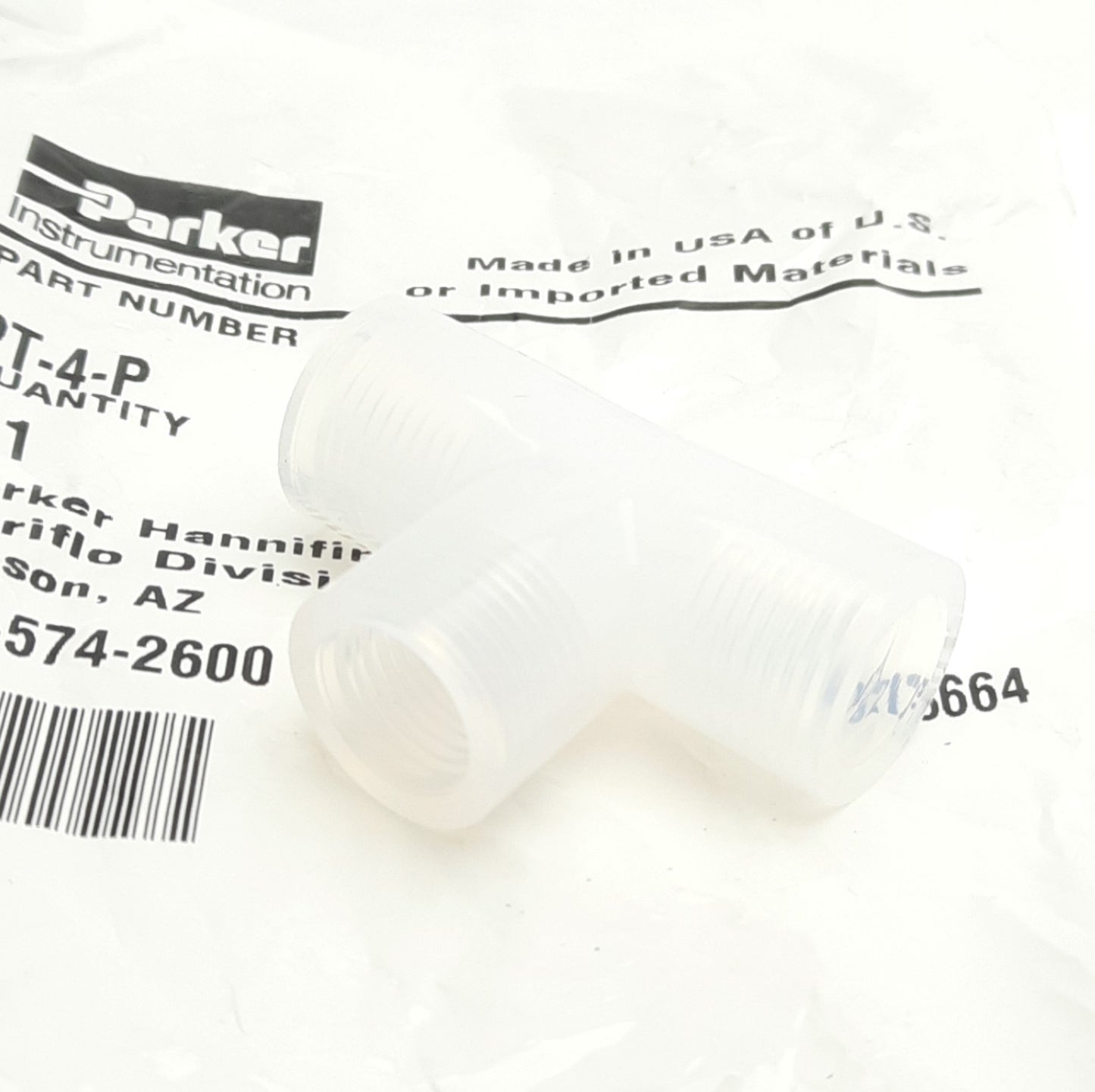 New Parker PT-4-P Pneumatic Union Tee Fitting, 1/4in NPT Female, 125psi Max